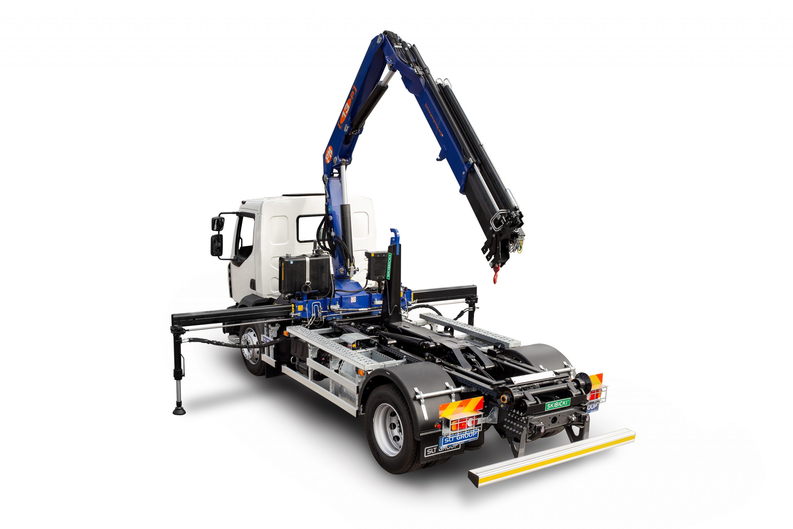 Botega Studio - SLT GROUP